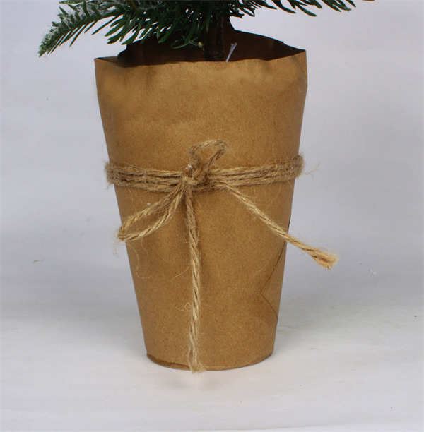 Kleine kerstversieringen in Paper Pot Ice Finish